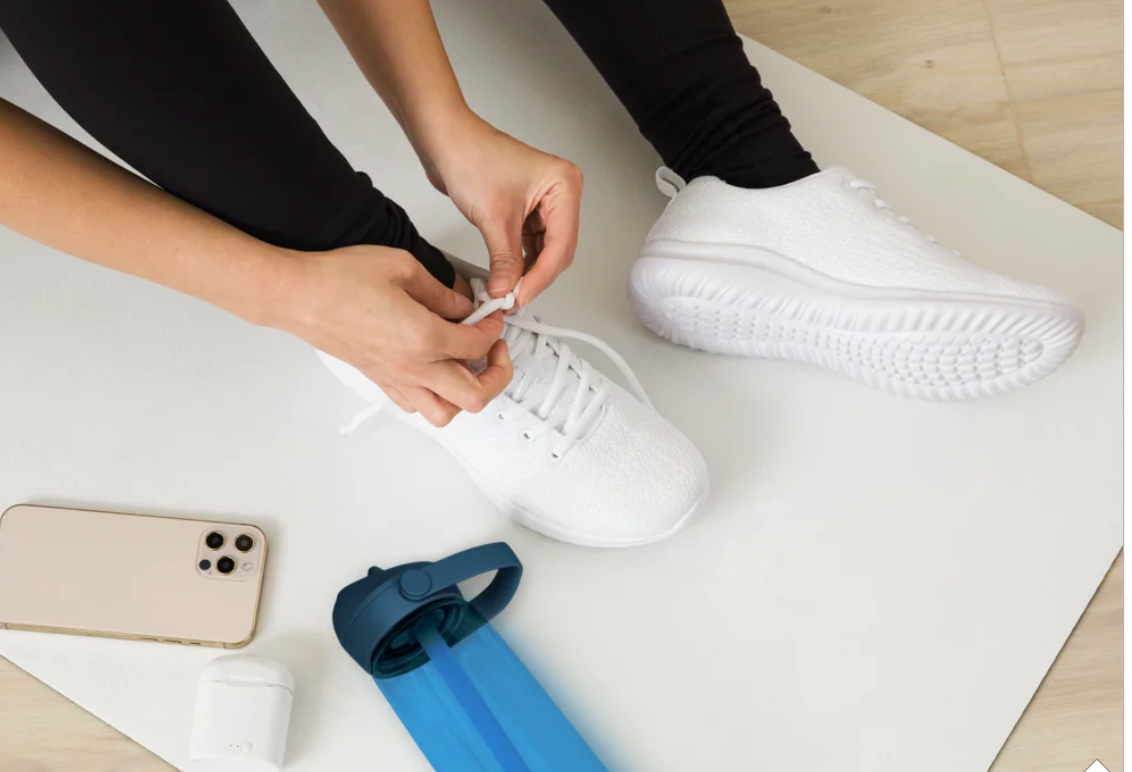 Flip Straw Water Bottle – YOGA Edition